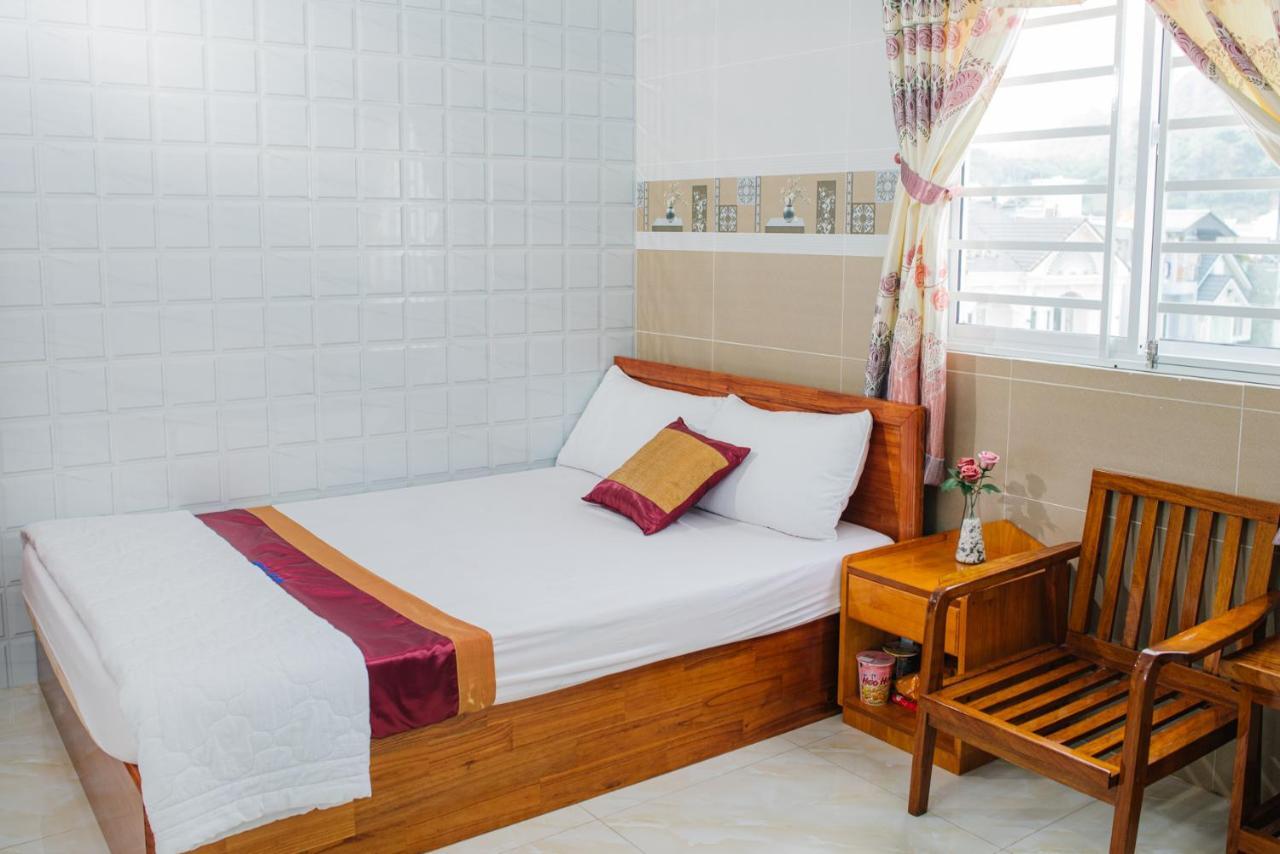 Hiep Hoa Hotel เจิวด๊ก ภายนอก รูปภาพ