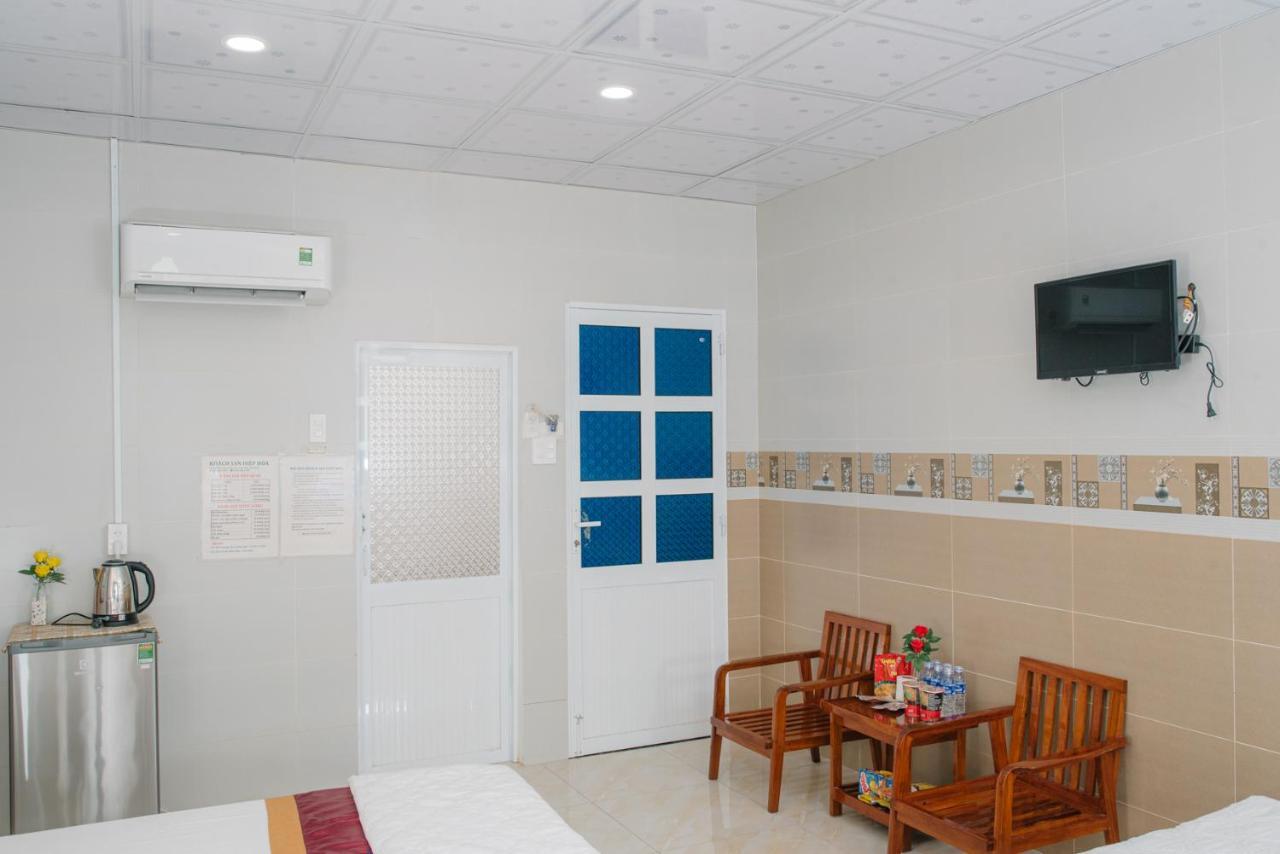 Hiep Hoa Hotel เจิวด๊ก ภายนอก รูปภาพ