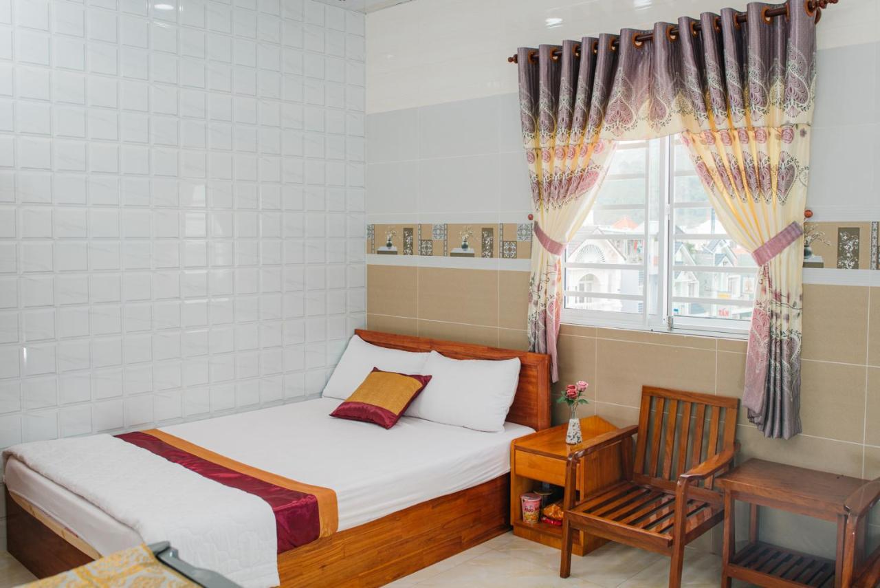 Hiep Hoa Hotel เจิวด๊ก ภายนอก รูปภาพ